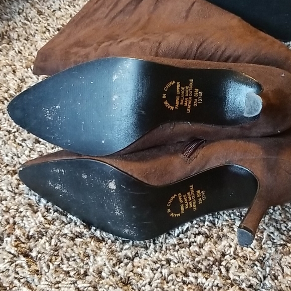 Newport News brown scrunch boots - Picture 5 of 8